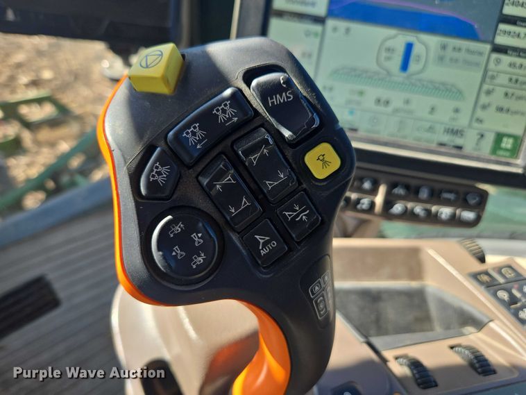 image for item EV5494 2018 John Deere R4038 sprayer