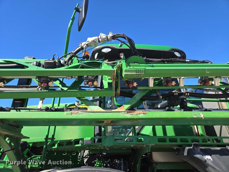image for item EV5495 2016 John Deere R4045 sprayer