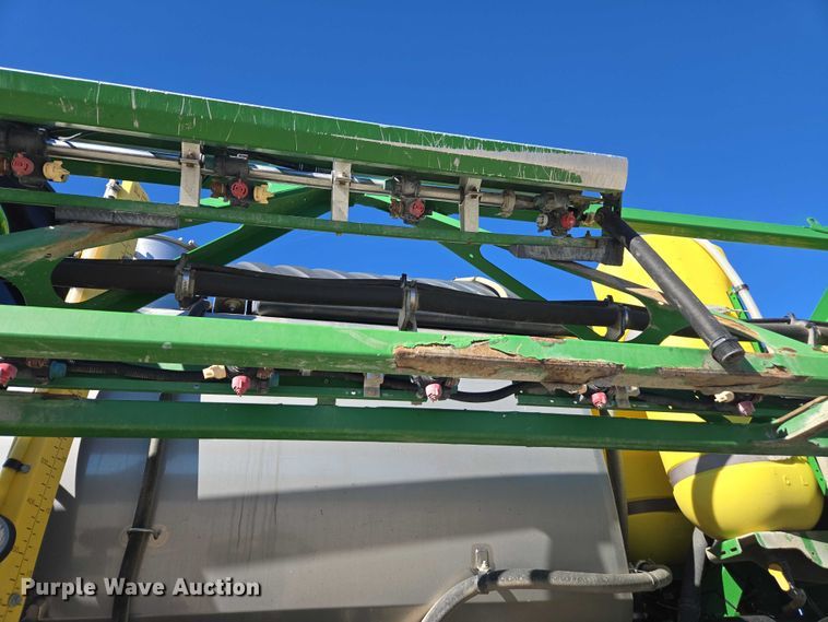 image for item EV5495 2016 John Deere R4045 sprayer