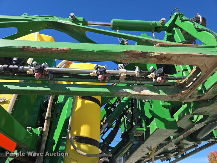 image for item EV5495 2016 John Deere R4045 sprayer