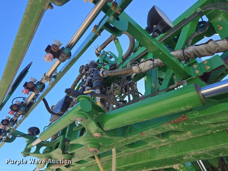 image for item EV5495 2016 John Deere R4045 sprayer