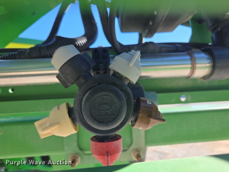 image for item EV5495 2016 John Deere R4045 sprayer