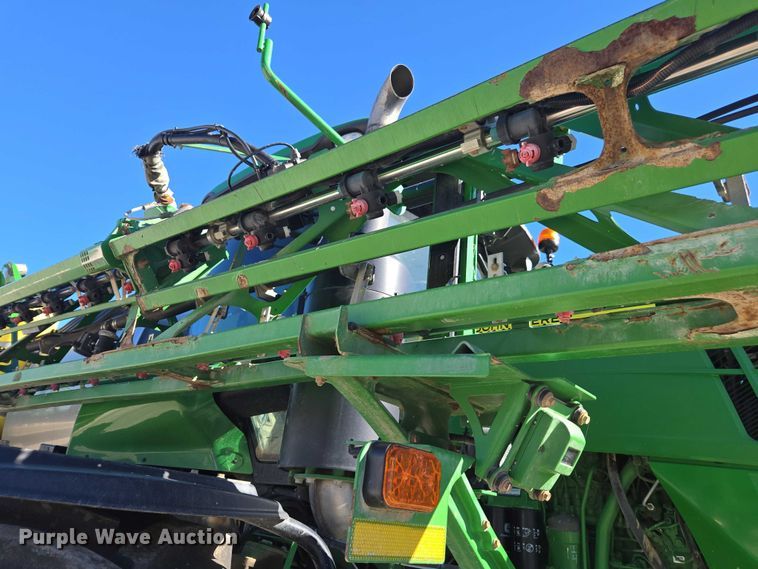 image for item EV5495 2016 John Deere R4045 sprayer