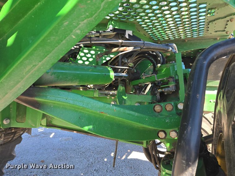 image for item EV5495 2016 John Deere R4045 sprayer