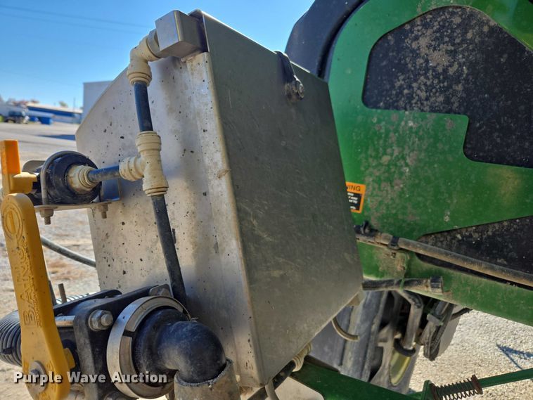image for item EV5495 2016 John Deere R4045 sprayer