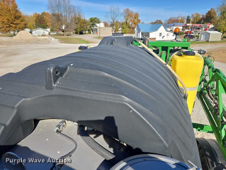 image for item EV5495 2016 John Deere R4045 sprayer