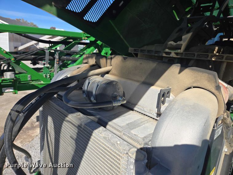 image for item EV5495 2016 John Deere R4045 sprayer