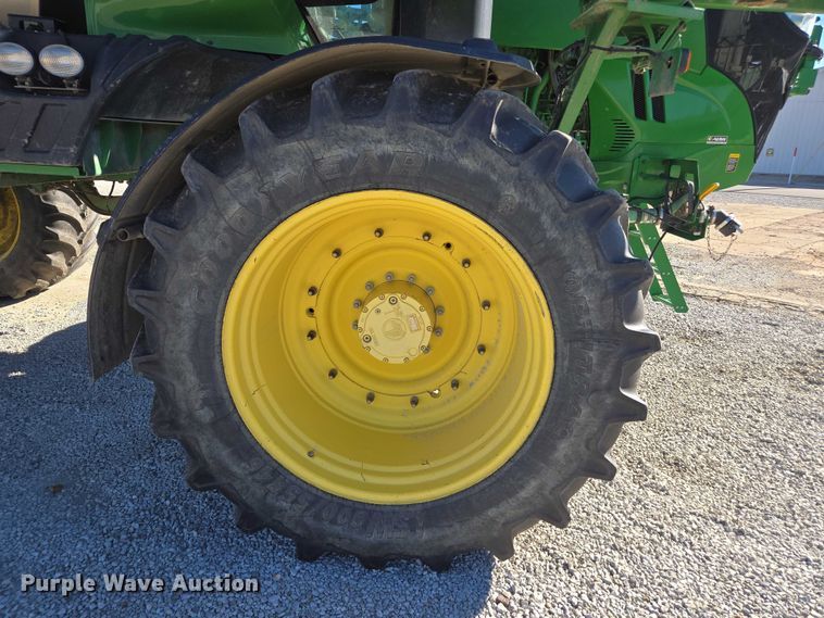 image for item EV5495 2016 John Deere R4045 sprayer