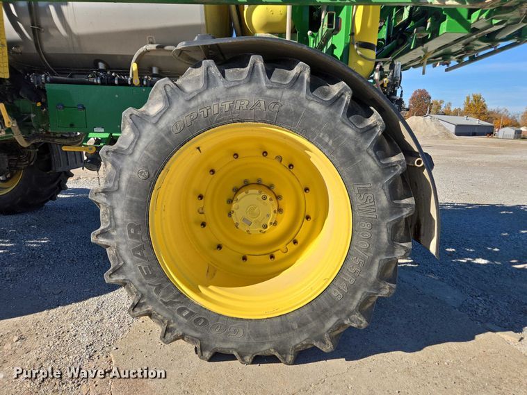image for item EV5495 2016 John Deere R4045 sprayer