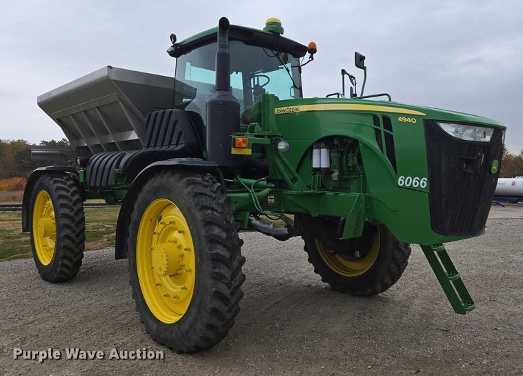 image for item EV5499 2012 John Deere 4940 spreader