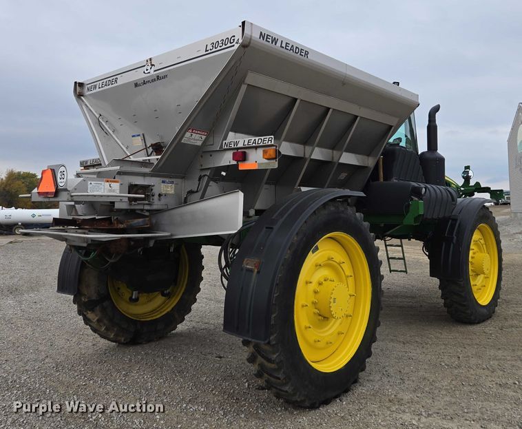 image for item EV5499 2012 John Deere 4940 spreader