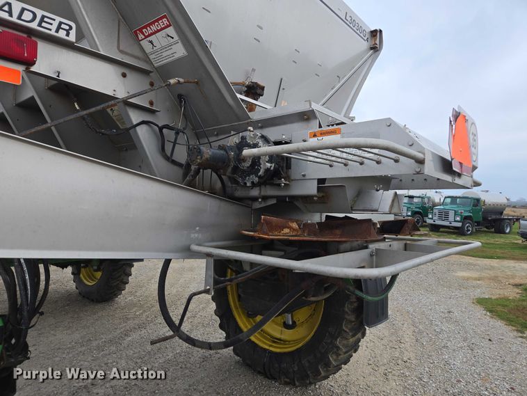 image for item EV5499 2012 John Deere 4940 spreader