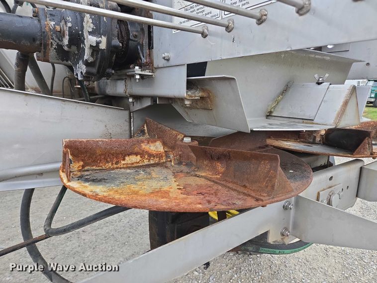 image for item EV5499 2012 John Deere 4940 spreader