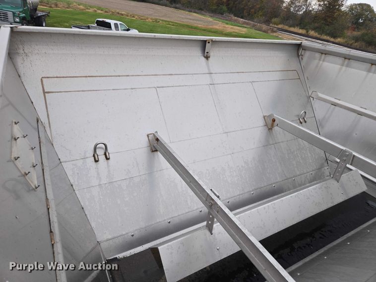 image for item EV5499 2012 John Deere 4940 spreader