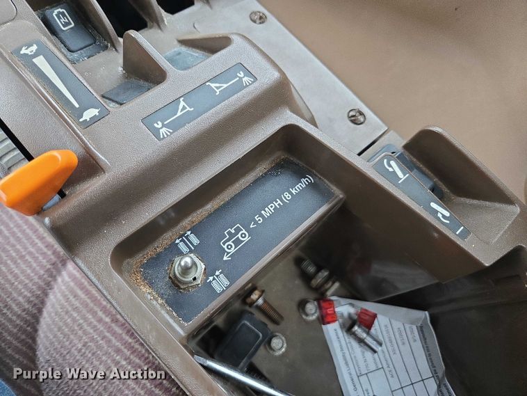 image for item EV5499 2012 John Deere 4940 spreader