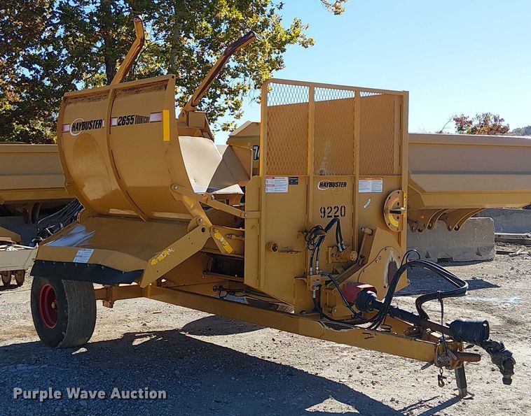 image for item FB4496 DuraTech Haybuster 2655 bale processor