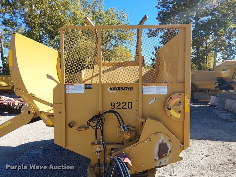 image for item FB4496 DuraTech Haybuster 2655 bale processor