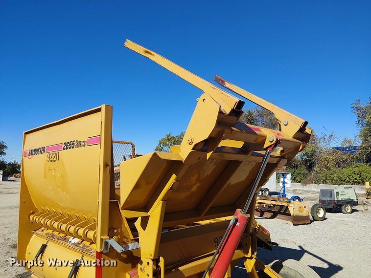 image for item FB4496 DuraTech Haybuster 2655 bale processor