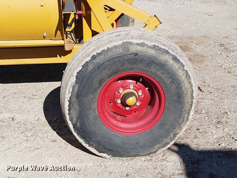 image for item FB4496 DuraTech Haybuster 2655 bale processor