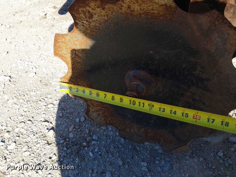 image for item FB4498 Land Pride DH2596 off-set disk