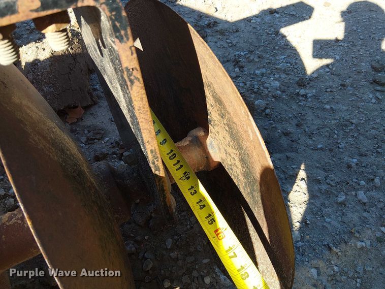 image for item FB4498 Land Pride DH2596 off-set disk