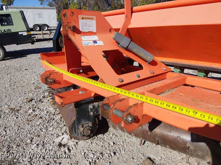 image for item FB4501 Land Pride seeder