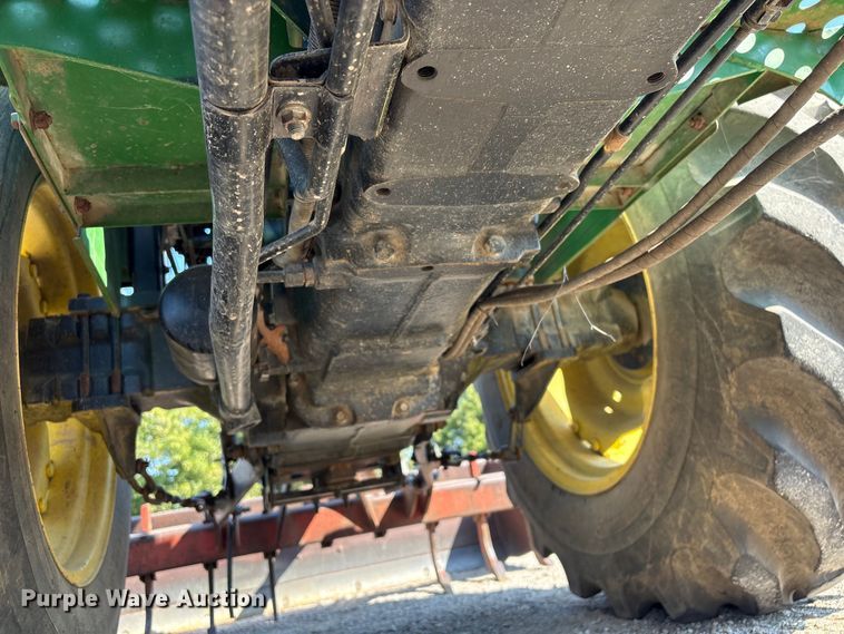 image for item FI0009 2005 John Deere 5303 tractor