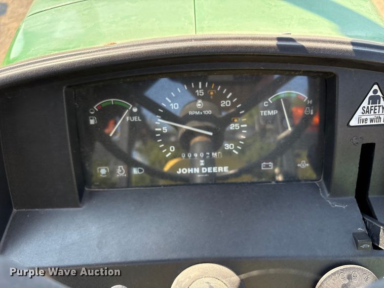 image for item FI0009 2005 John Deere 5303 tractor