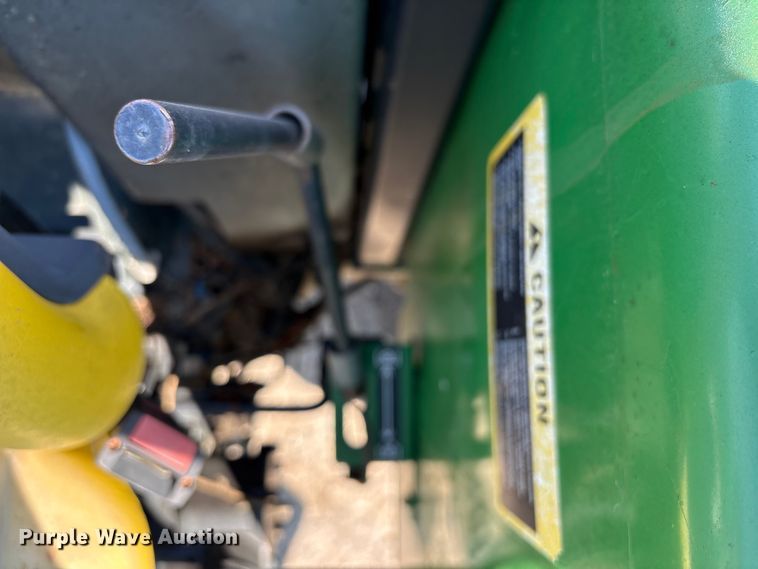 image for item FI0009 2005 John Deere 5303 tractor