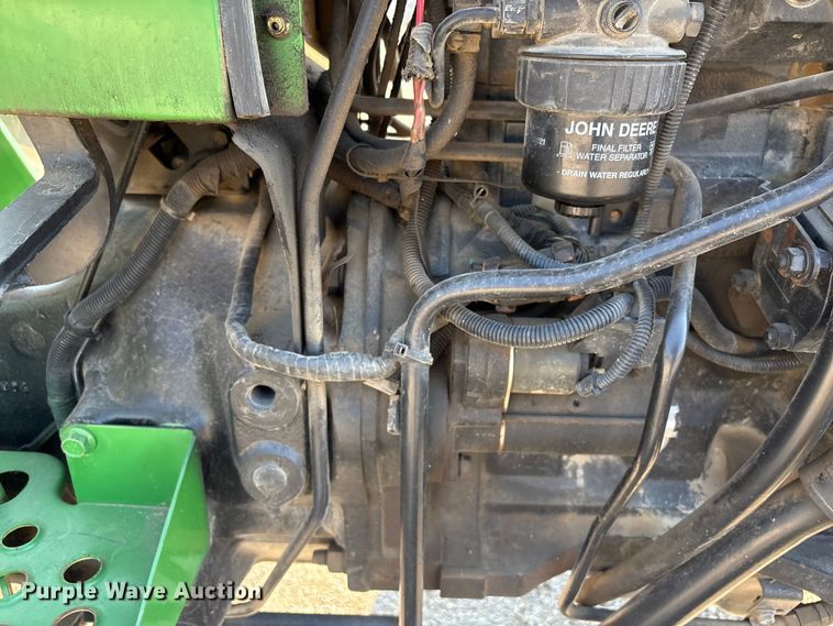 image for item FI0009 2005 John Deere 5303 tractor