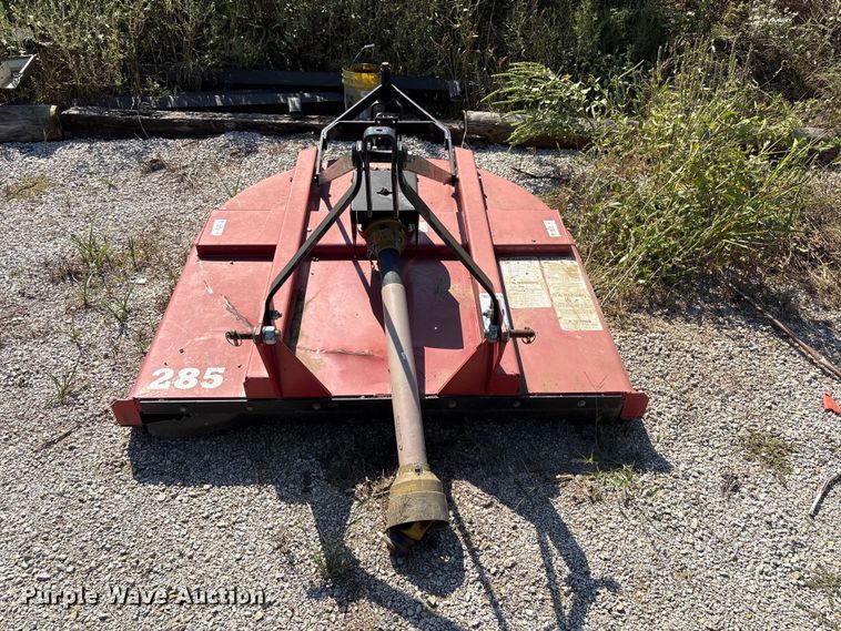 image for item FI0009 2005 John Deere 5303 tractor