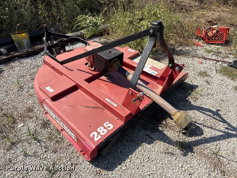 image for item FI0009 2005 John Deere 5303 tractor