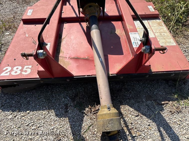 image for item FI0009 2005 John Deere 5303 tractor