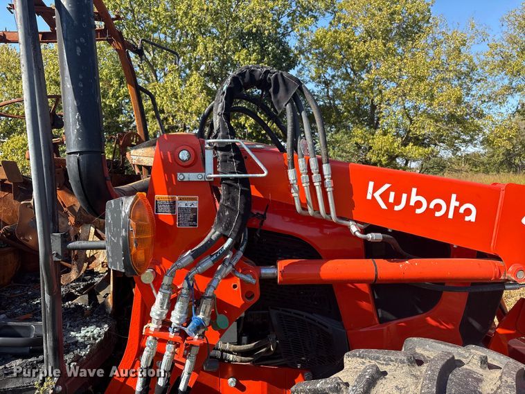 image for item FI0016 2023 Kubota M5-111HDC MFWD tractor
