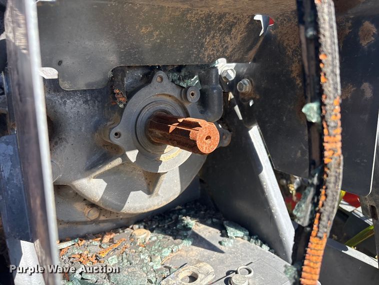 image for item FI0016 2023 Kubota M5-111HDC MFWD tractor