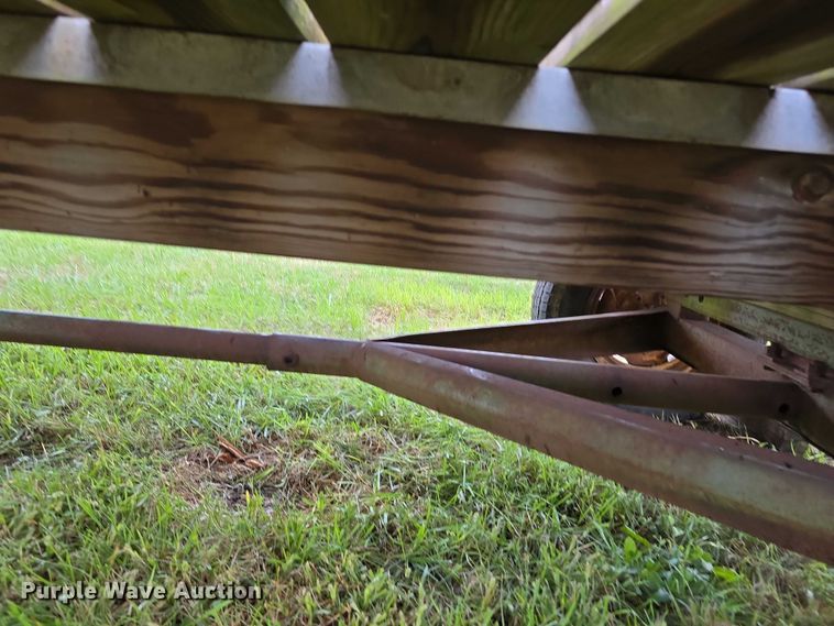 image for item FI0609 Hay wagon