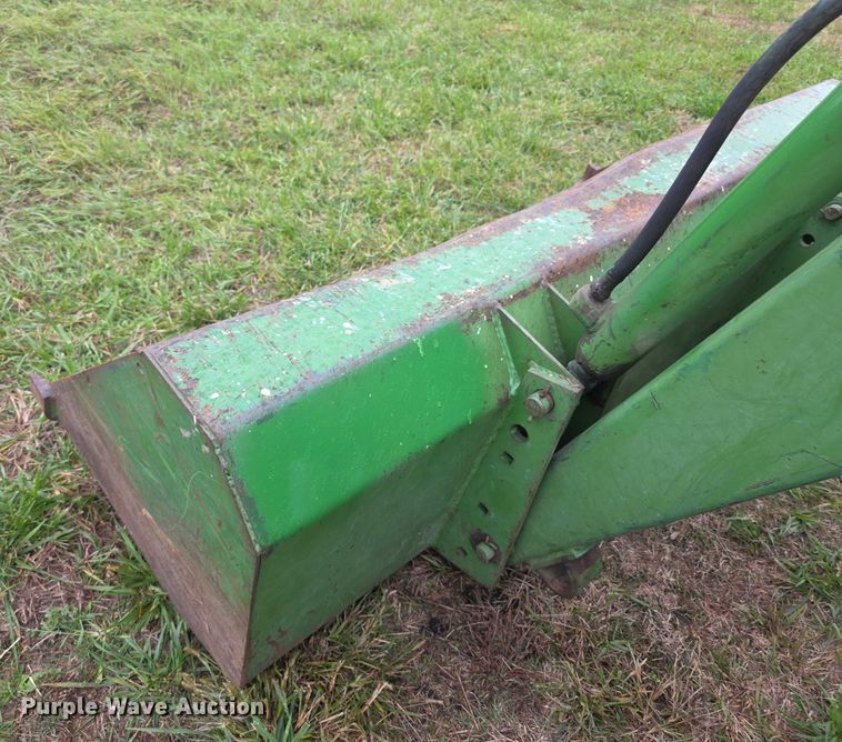 image for item FI0614 1963 John Deere 3010 tractor