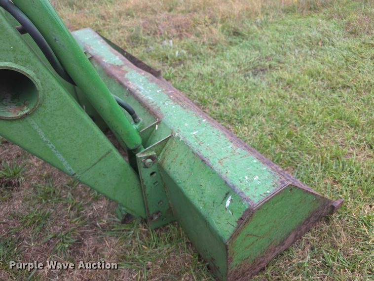 image for item FI0614 1963 John Deere 3010 tractor