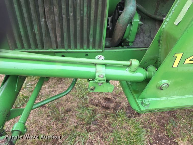 image for item FI0614 1963 John Deere 3010 tractor