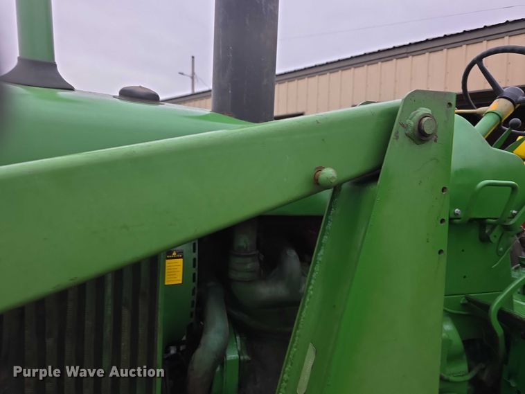 image for item FI0614 1963 John Deere 3010 tractor