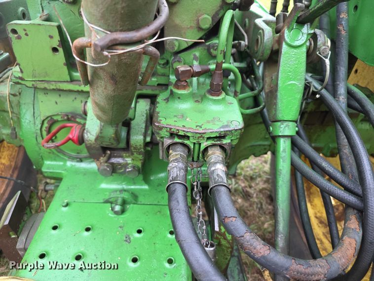 image for item FI0614 1963 John Deere 3010 tractor