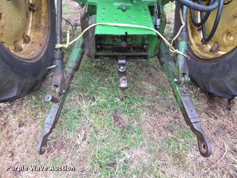 image for item FI0614 1963 John Deere 3010 tractor