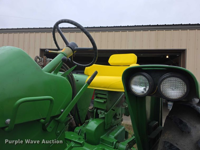 image for item FI0614 1963 John Deere 3010 tractor