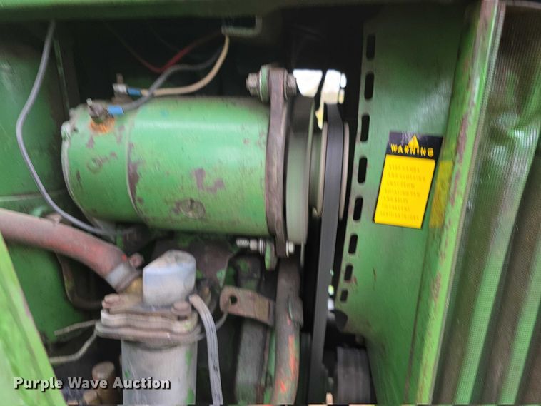 image for item FI0614 1963 John Deere 3010 tractor