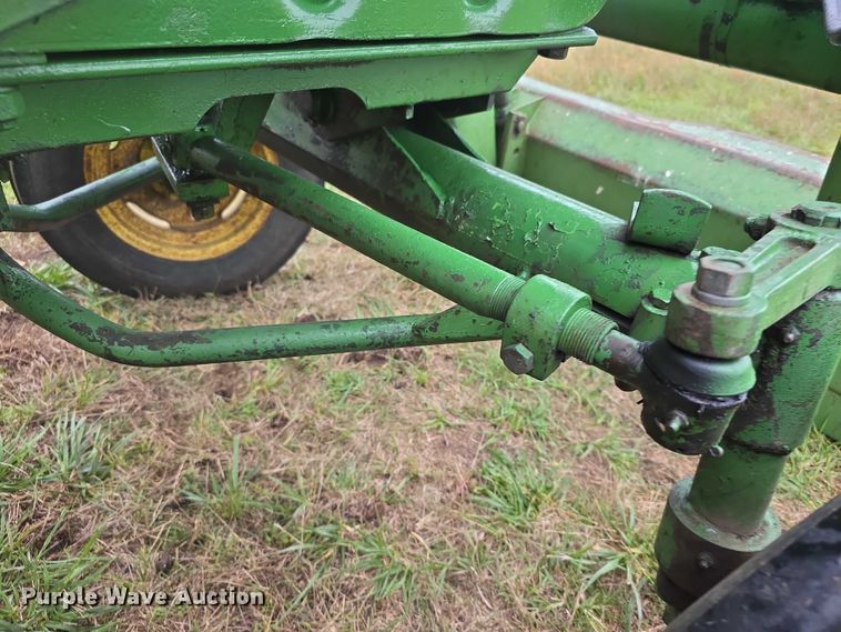 image for item FI0614 1963 John Deere 3010 tractor