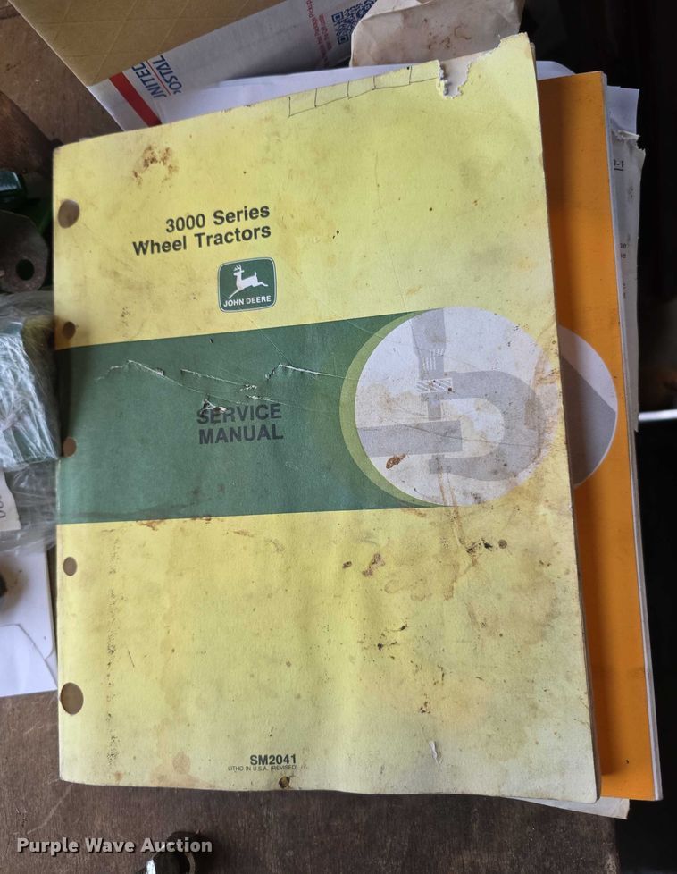 image for item FI0614 1963 John Deere 3010 tractor