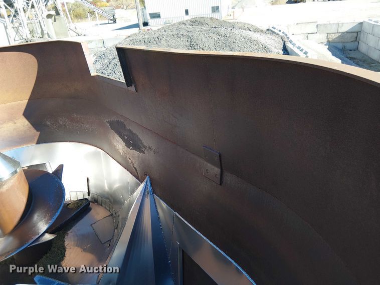 image for item FK0540 Kirby LP1400  bale processor