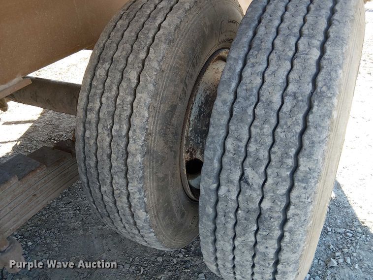 image for item FK0540 Kirby LP1400  bale processor