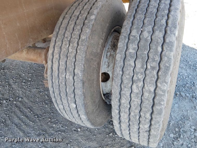 image for item FK0540 Kirby LP1400  bale processor