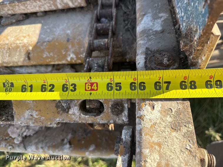 image for item FK0590 Haybuster 256 bale processor with feed wagon